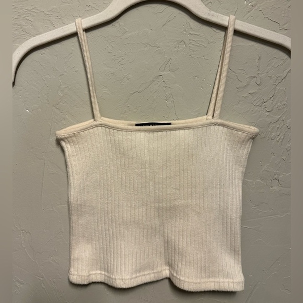 Brandy Melville Cream Knit Cropped Tank Top - one size